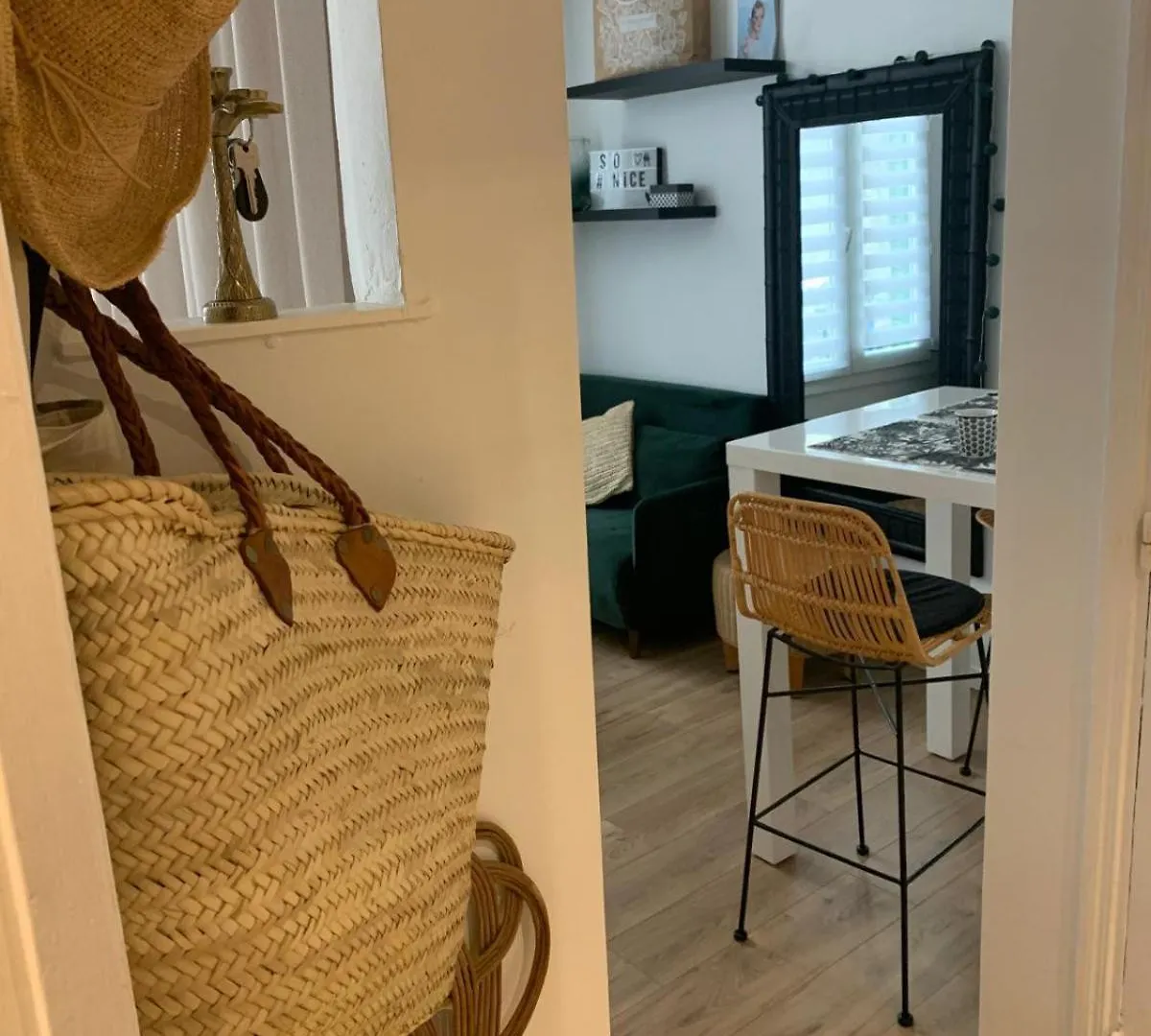 Apartament Guiglia - Le Cosy Des Musiciens, A 8 Min A Pieds Du Negresco Nicea
