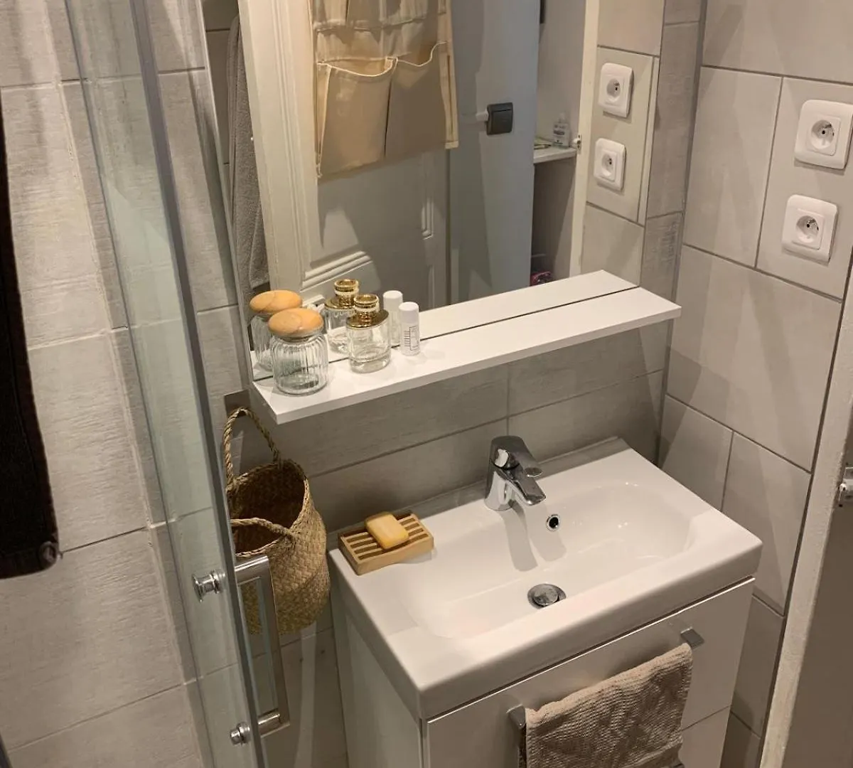 Apartament Guiglia - Le Cosy Des Musiciens, A 8 Min A Pieds Du Negresco Nicea